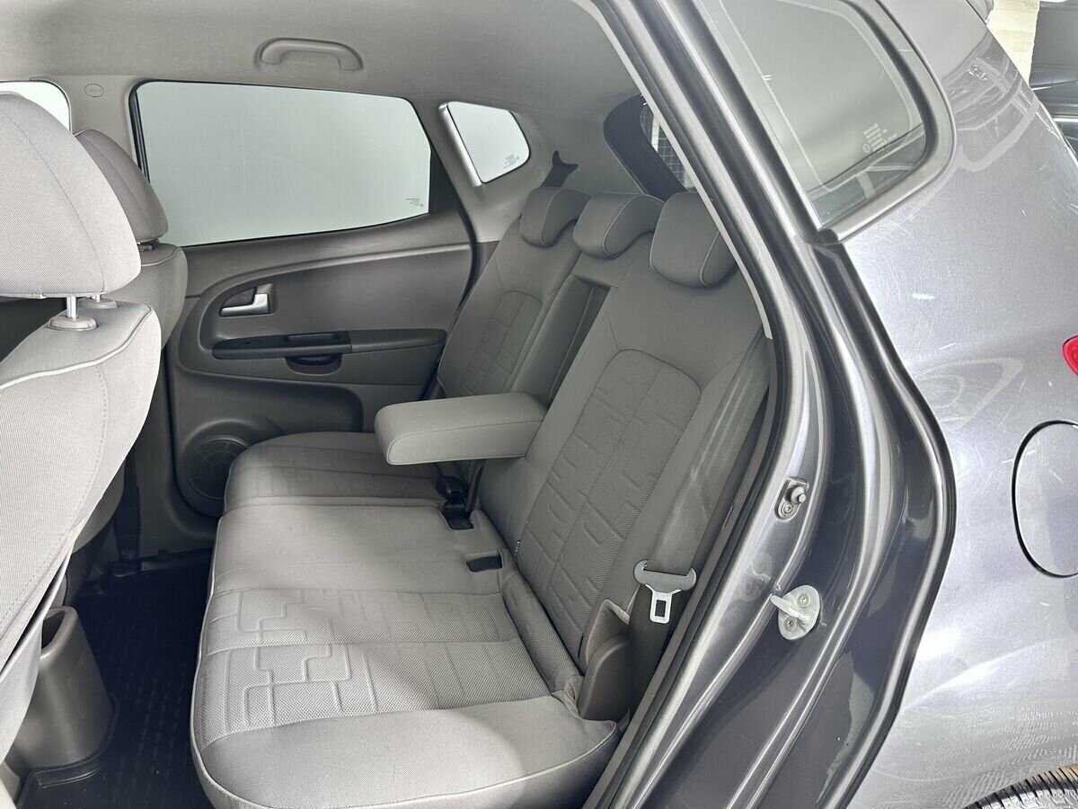 Купить Kia Venga с пробегом. Фото: #13