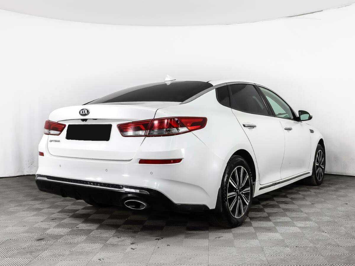 Купить Kia Optima с пробегом. Фото: #4
