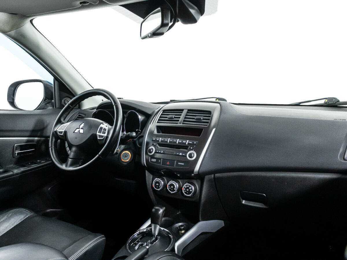 Купить Mitsubishi ASX с пробегом. Фото: #8