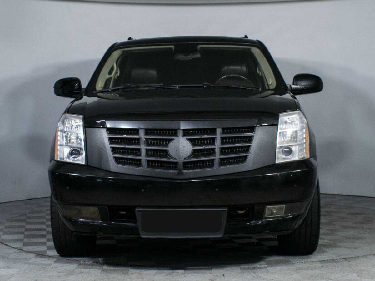Купить Cadillac Escalade с пробегом. Фото: #1
