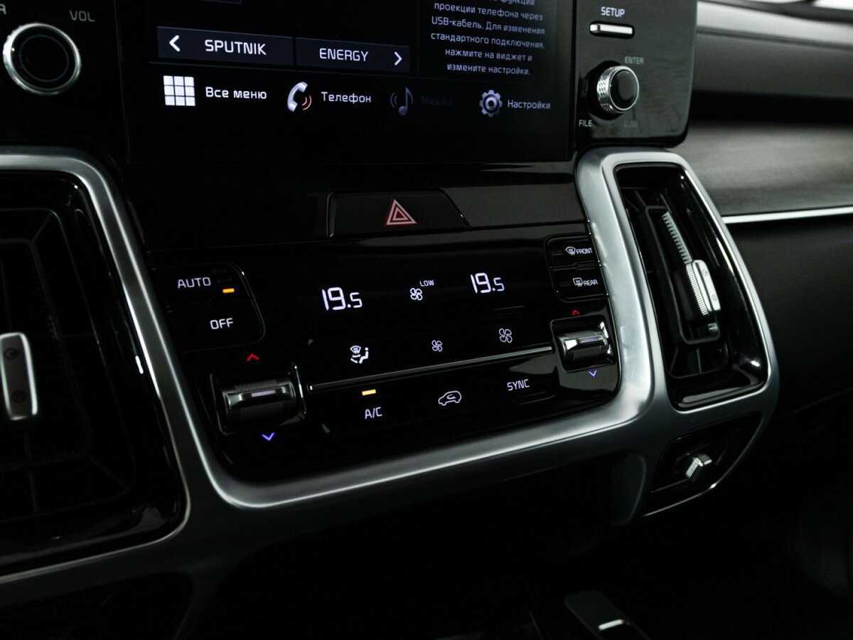 Купить Kia Sorento с пробегом. Фото: #19