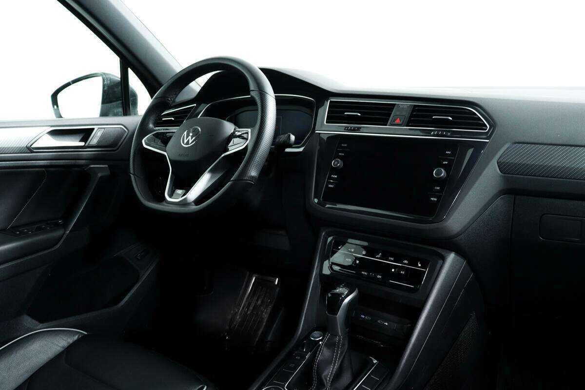 Купить Volkswagen Tiguan с пробегом. Фото: #8