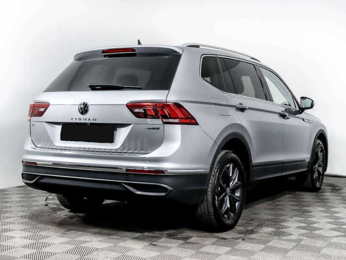 Купить Volkswagen Tiguan с пробегом. Фото: #3