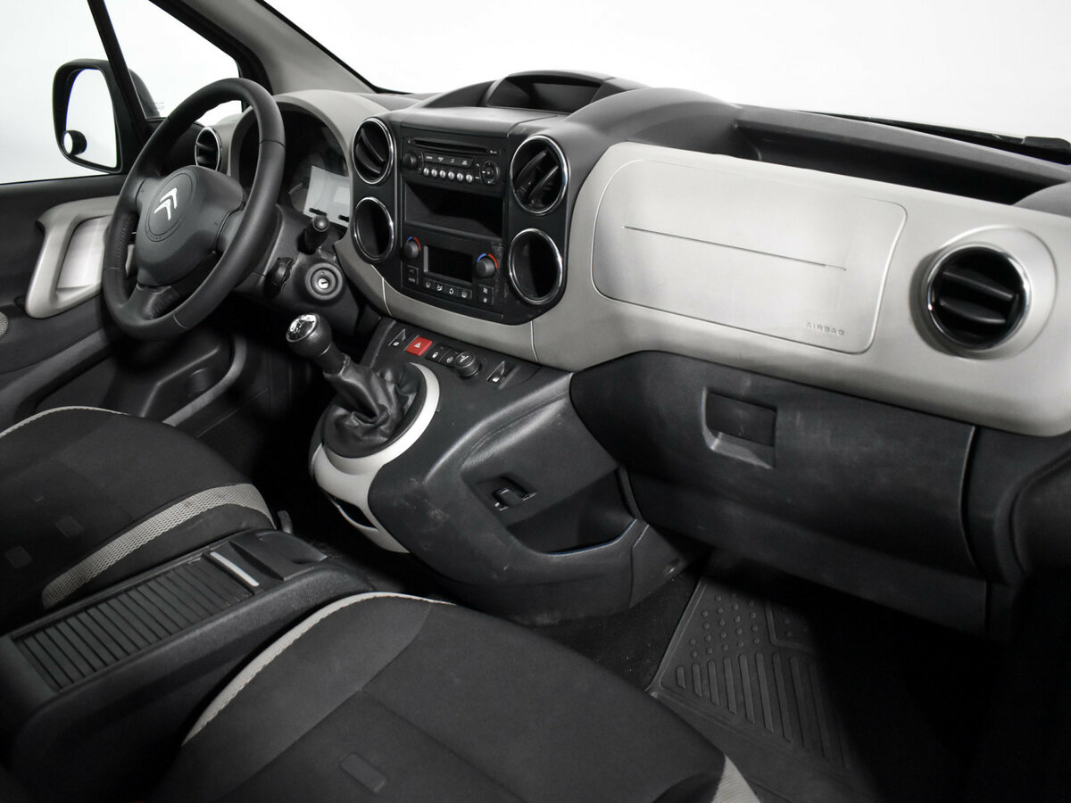 Купить Citroen Berlingo с пробегом. Фото: #9
