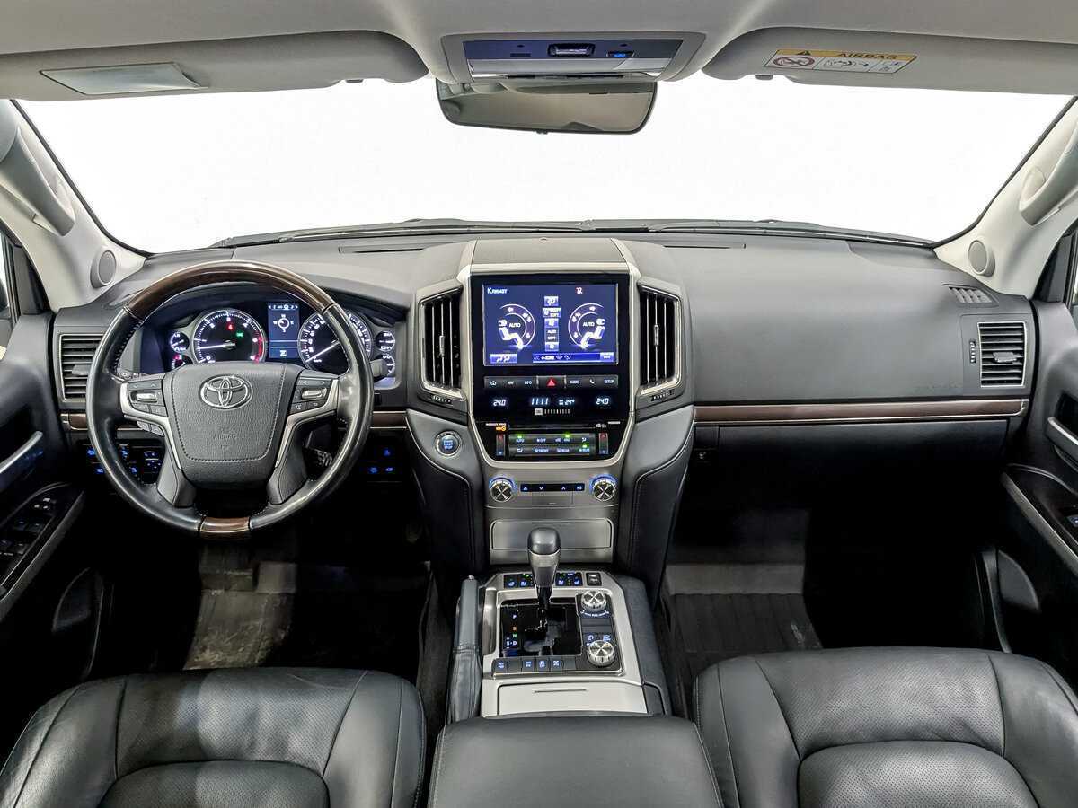 Купить Toyota Land Cruiser с пробегом. Фото: #13