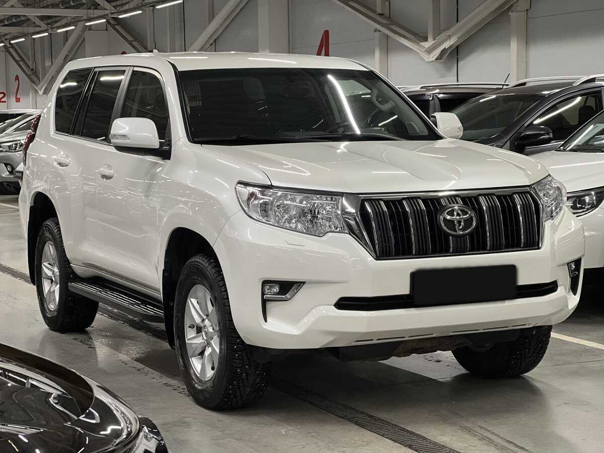Купить Toyota Land Cruiser Prado с пробегом. Фото: #2