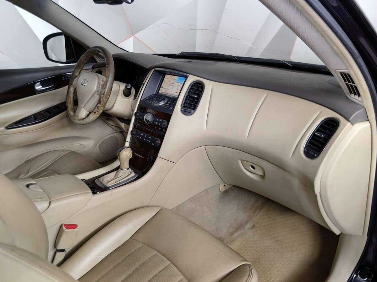 Купить Infiniti EX с пробегом. Фото: #8