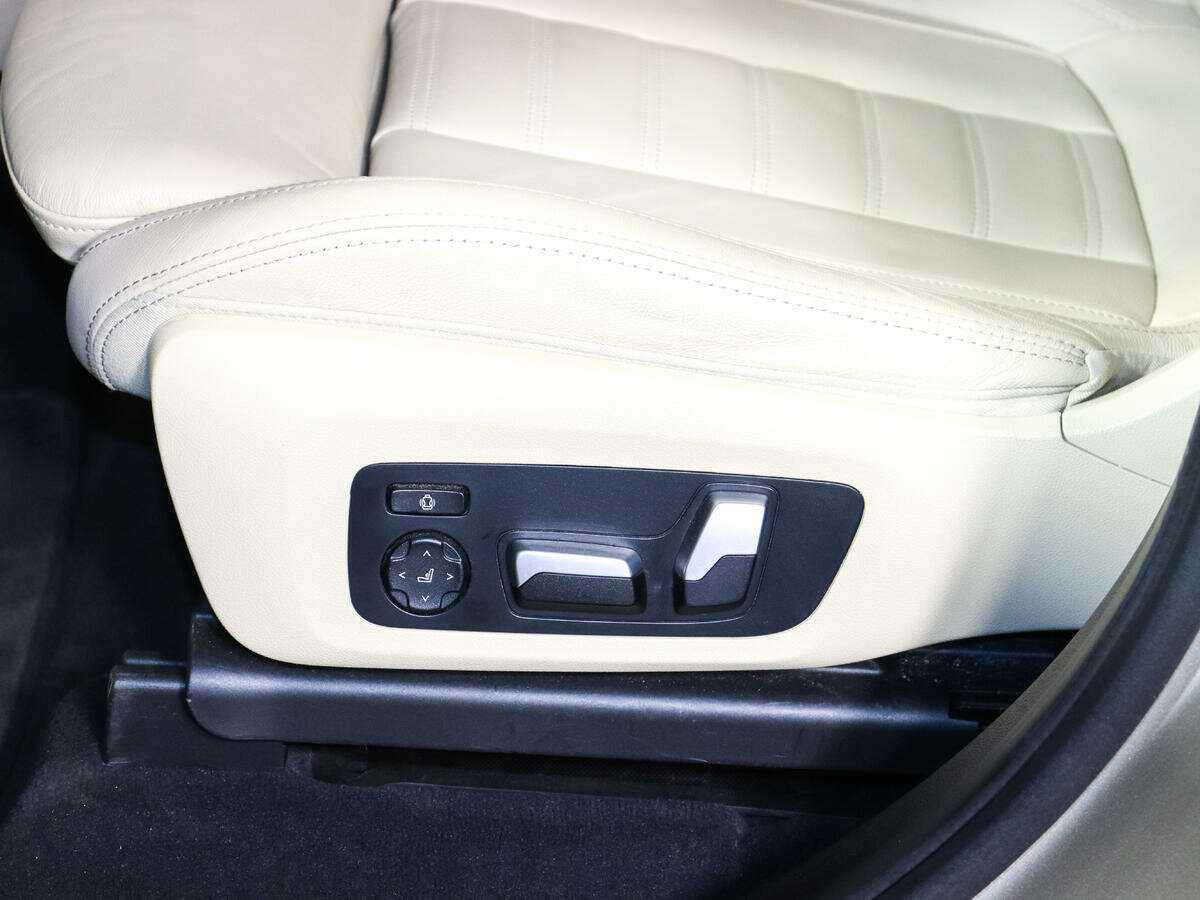 Купить BMW X3 с пробегом. Фото: #20
