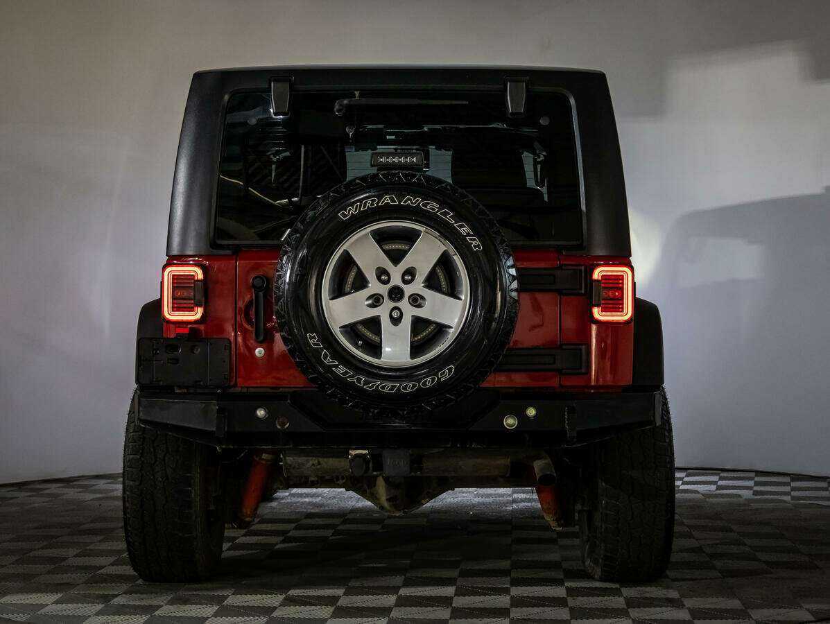 Купить Jeep Wrangler с пробегом. Фото: #26