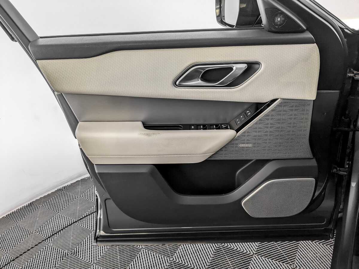Купить Land Rover Range Rover Velar с пробегом. Фото: #14