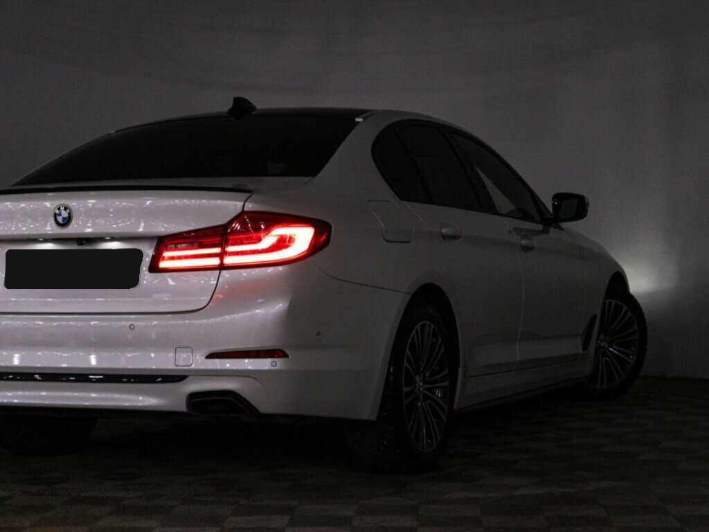 Купить BMW 5 серии с пробегом. Фото: #28