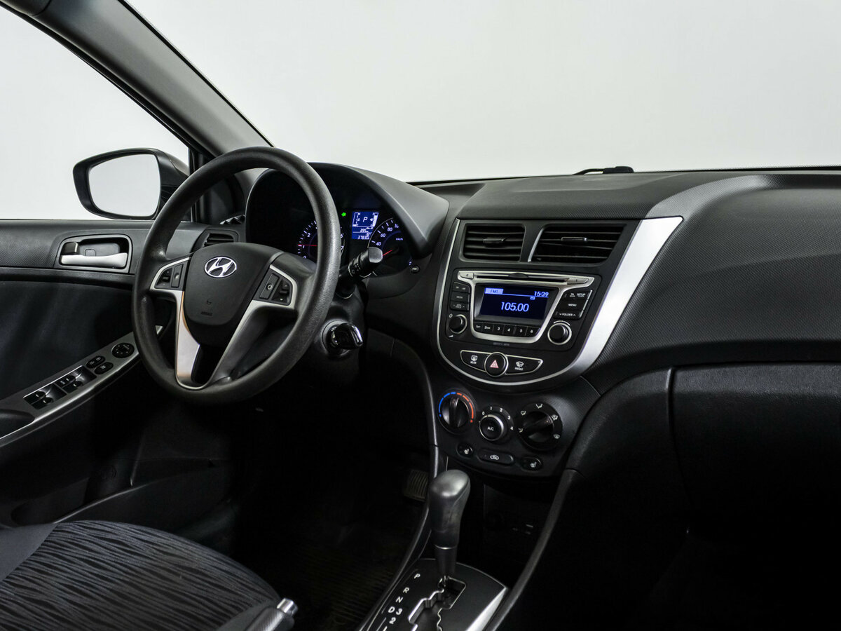 Купить Hyundai Solaris с пробегом. Фото: #7