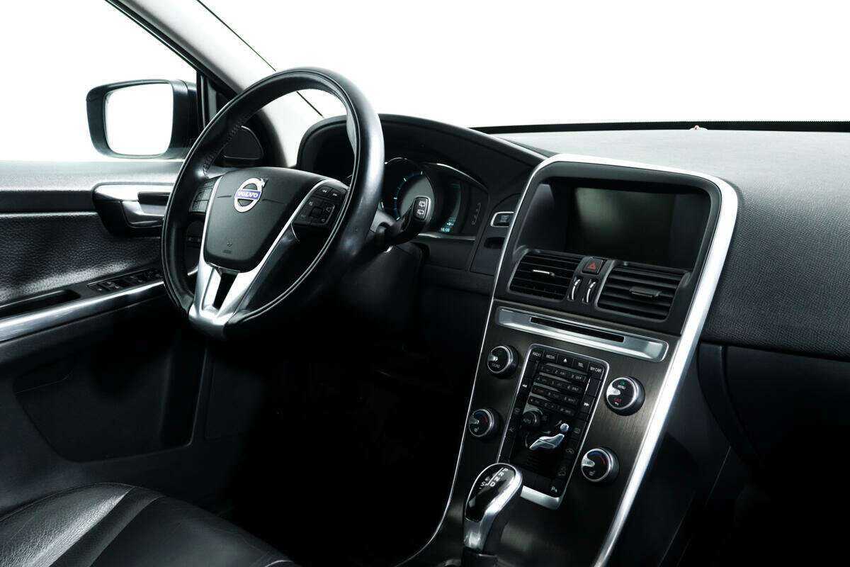 Купить Volvo XC60 с пробегом. Фото: #6