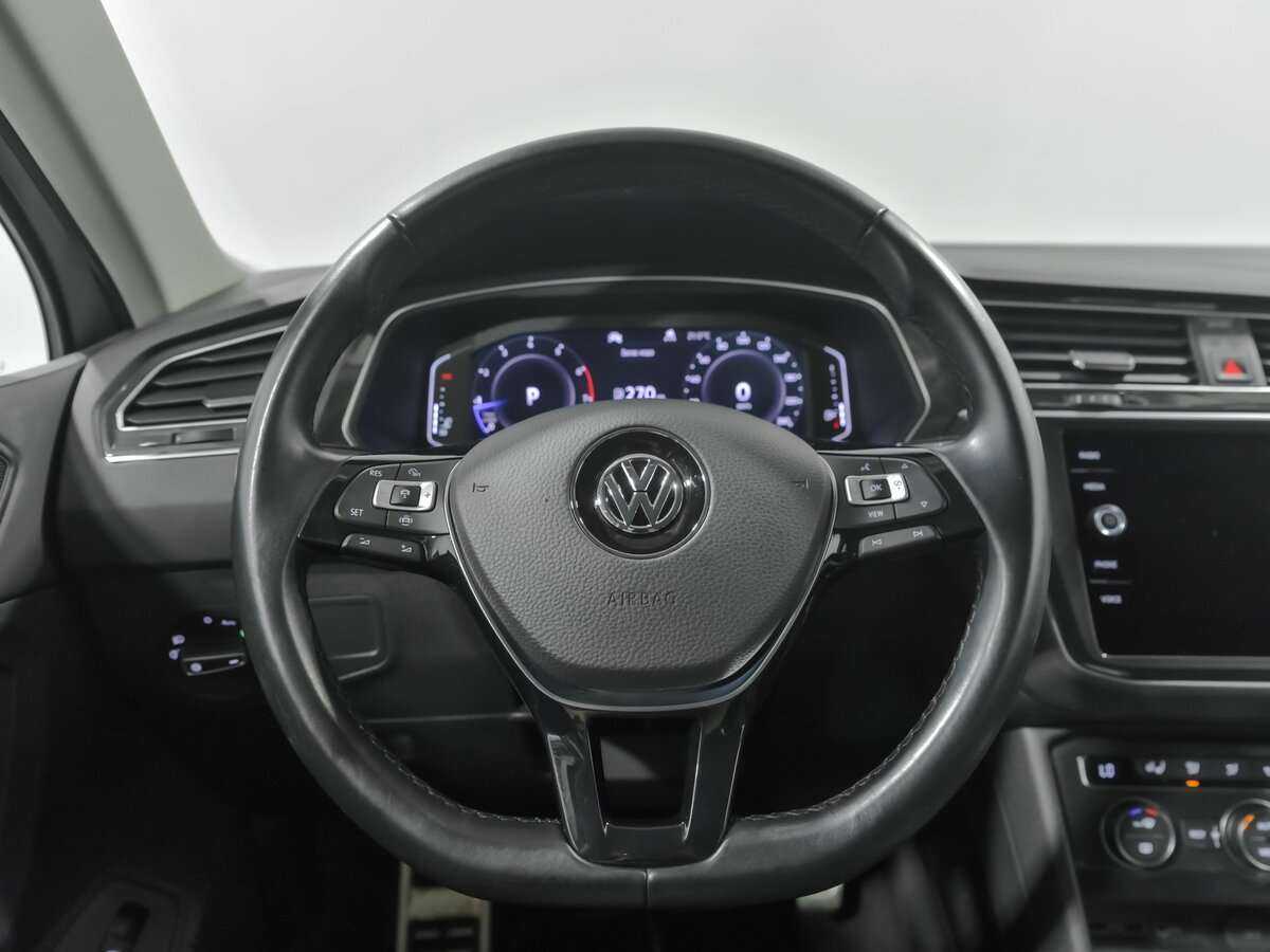 Купить Volkswagen Tiguan с пробегом. Фото: #7