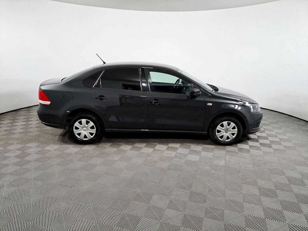 Купить Volkswagen Polo с пробегом. Фото: #3