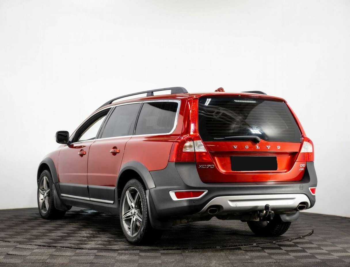 Купить Volvo XC70 с пробегом. Фото: #3