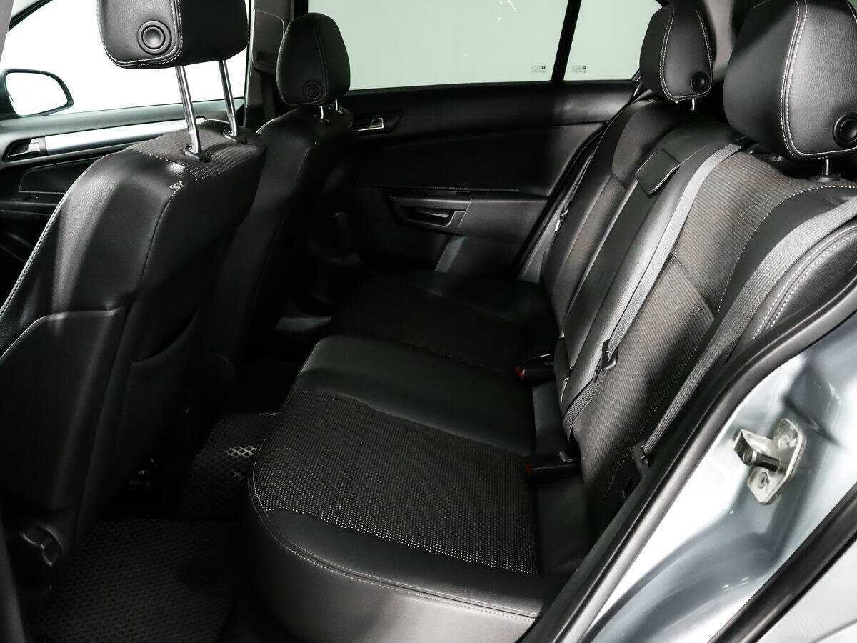 Купить Opel Astra с пробегом. Фото: #9