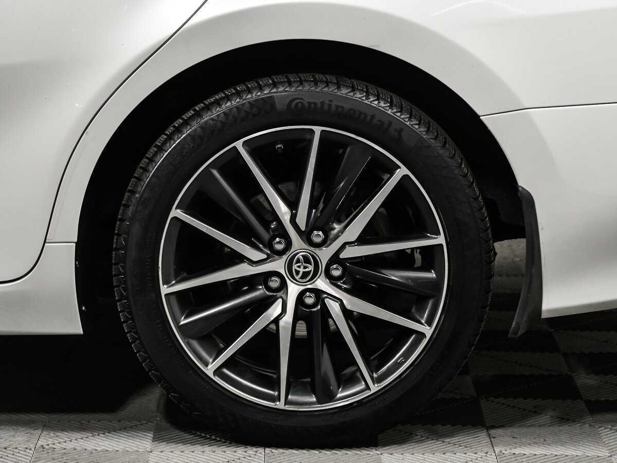 Купить Toyota Camry с пробегом. Фото: #14