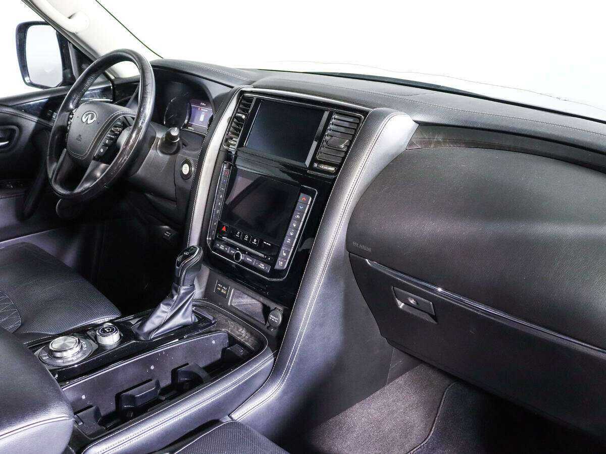 Купить Infiniti QX80 с пробегом. Фото: #6