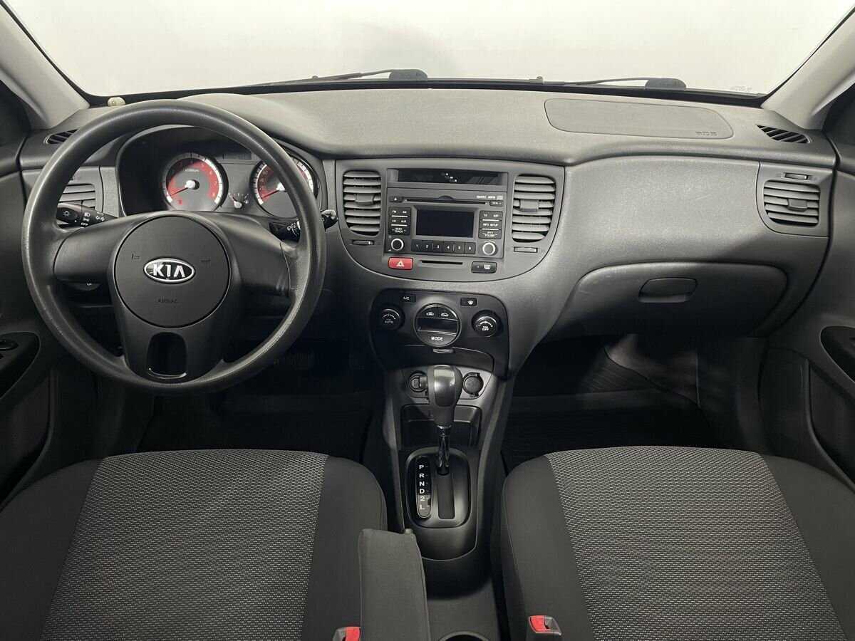 Купить Kia Rio с пробегом. Фото: #6