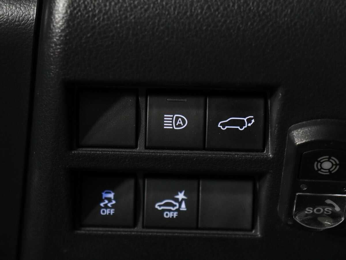 Купить Toyota Land Cruiser с пробегом. Фото: #15