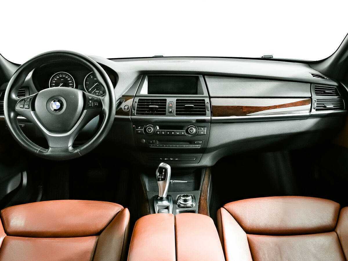 Купить BMW X5 с пробегом. Фото: #10