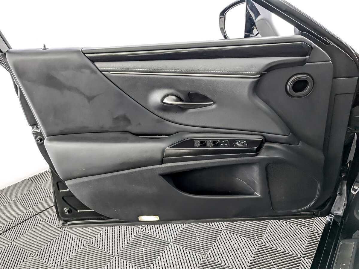 Купить Lexus ES с пробегом. Фото: #18