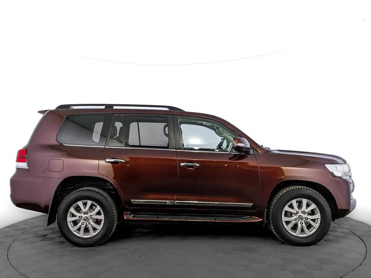 Купить Toyota Land Cruiser с пробегом. Фото: #3