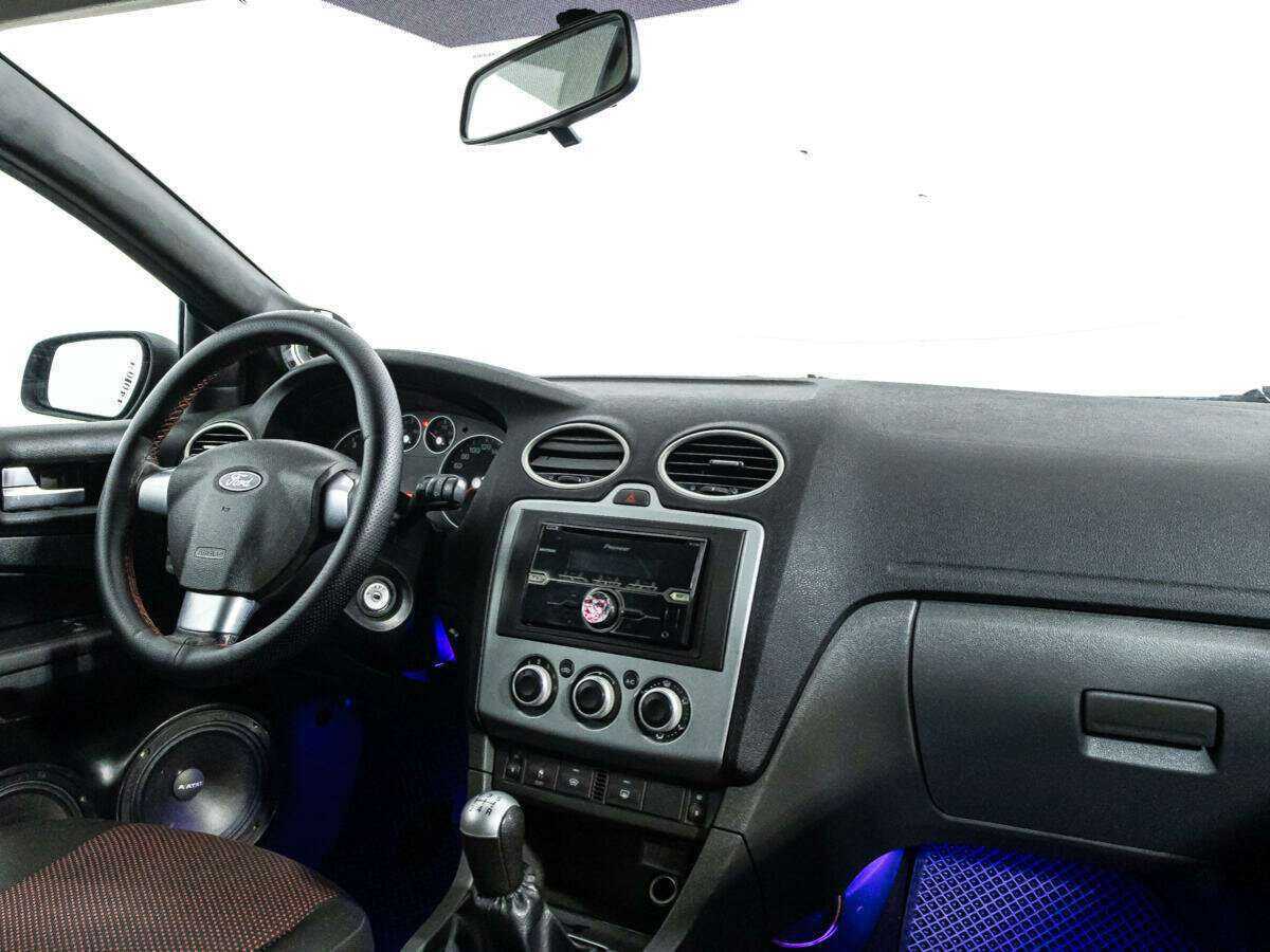 Купить Ford Focus с пробегом. Фото: #8