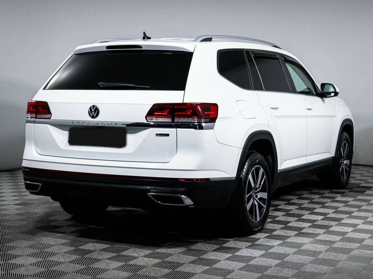 Купить Volkswagen Teramont с пробегом. Фото: #4