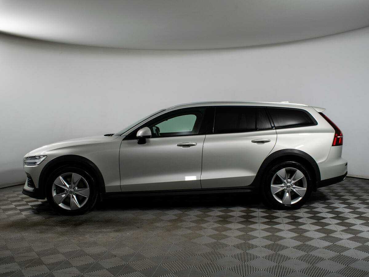 Купить Volvo V60 Cross Country с пробегом. Фото: #7
