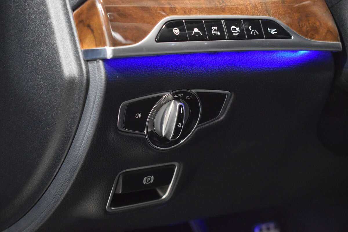 Купить Mercedes-Benz S-Класс AMG с пробегом. Фото: #23