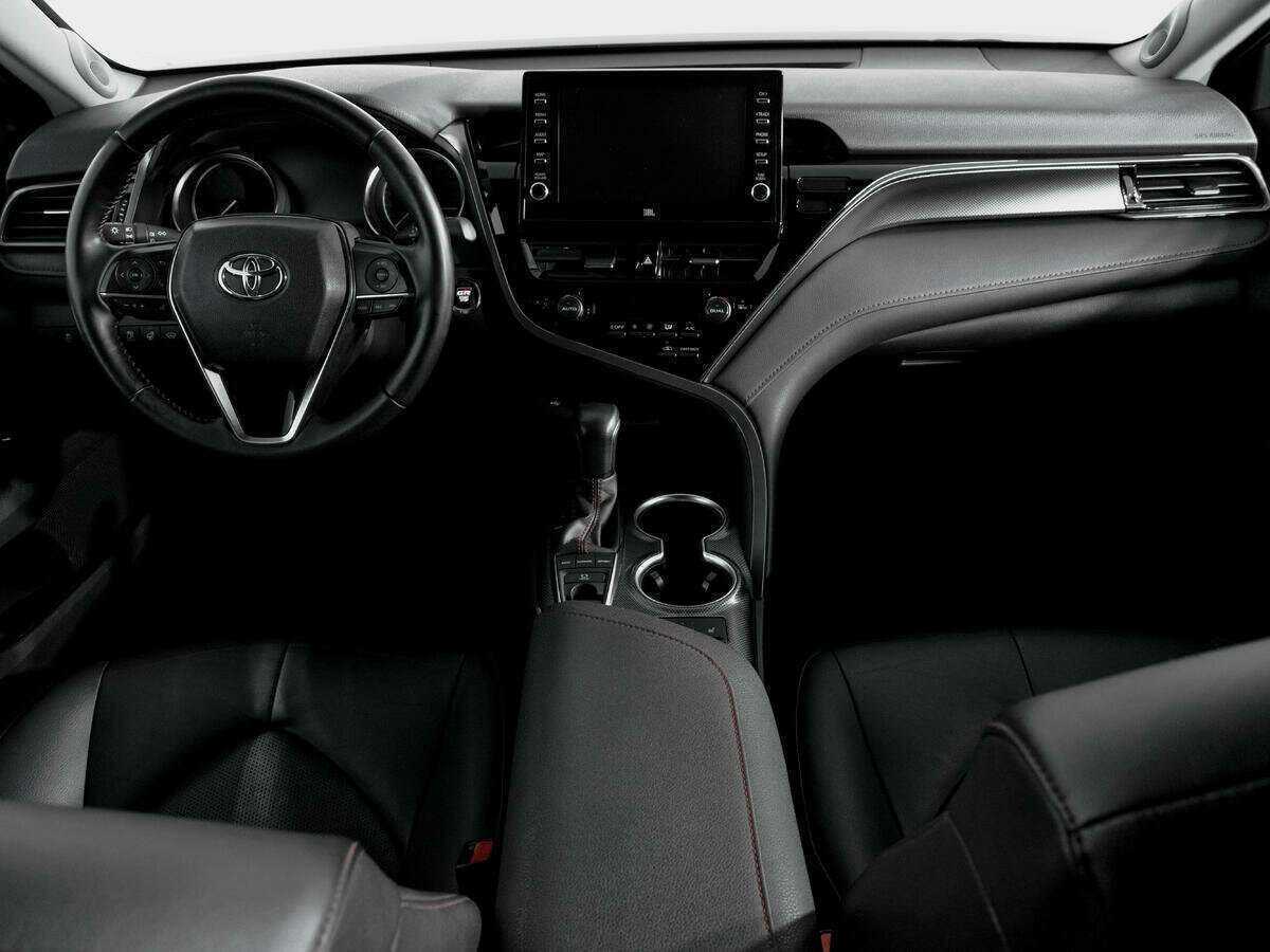 Купить Toyota Camry с пробегом. Фото: #10