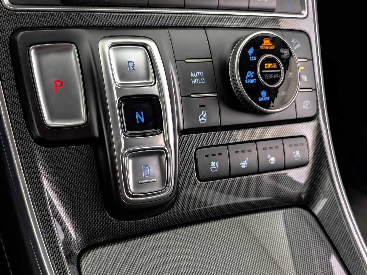 Купить Hyundai Santa Fe с пробегом. Фото: #16