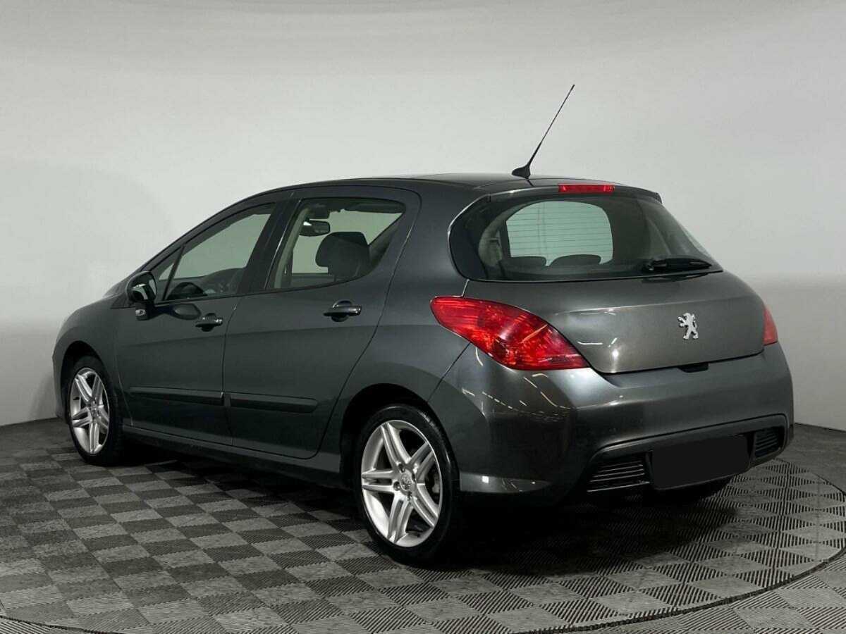 Купить Peugeot 308 с пробегом. Фото: #6