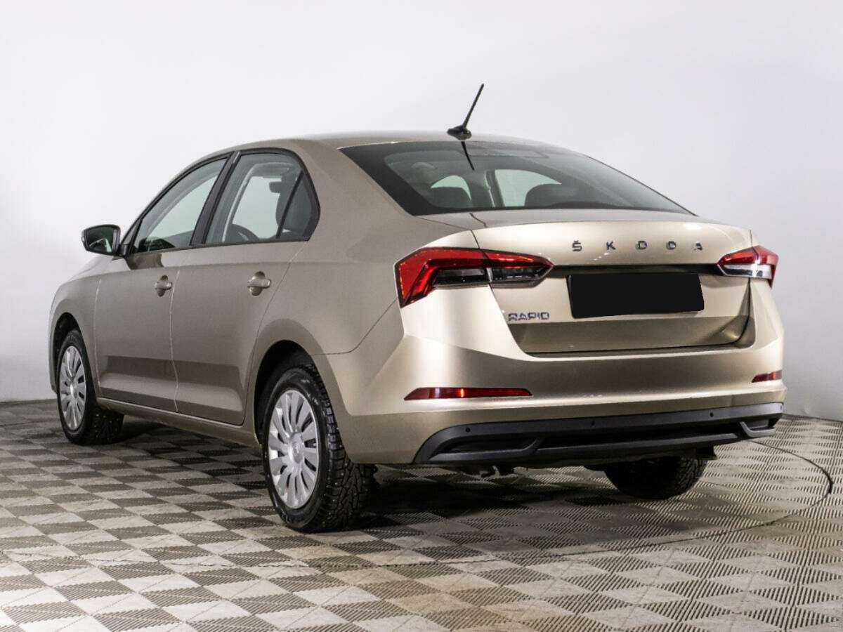 Купить Skoda Rapid с пробегом. Фото: #6