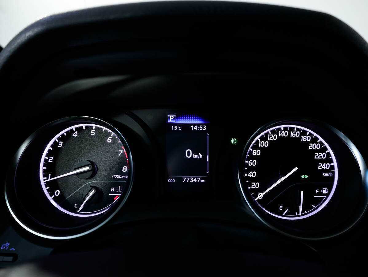 Купить Toyota Camry с пробегом. Фото: #10