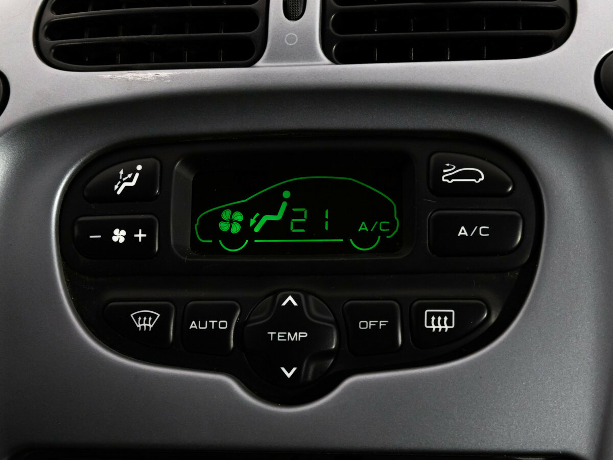 Купить Citroen Xsara Picasso с пробегом. Фото: #10