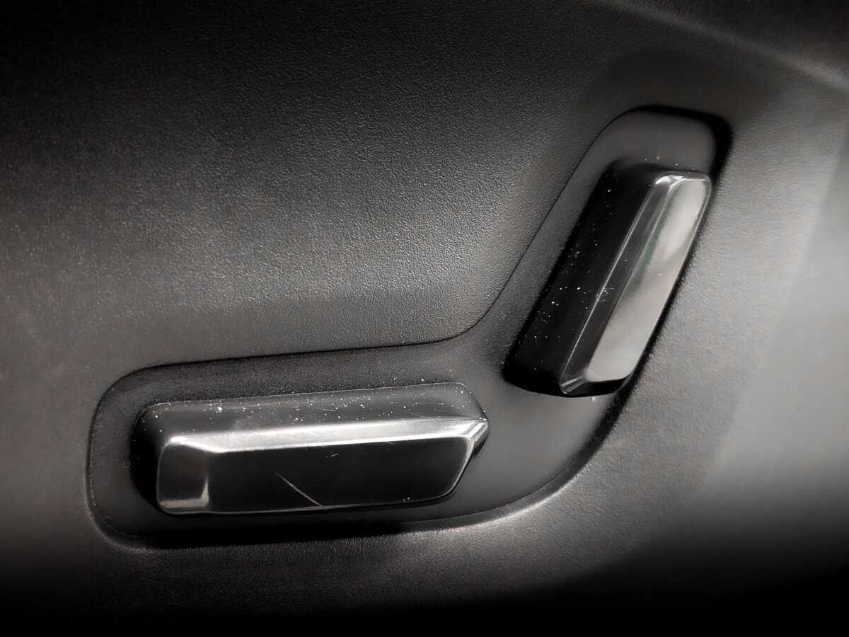 Купить Volvo XC90 с пробегом. Фото: #20
