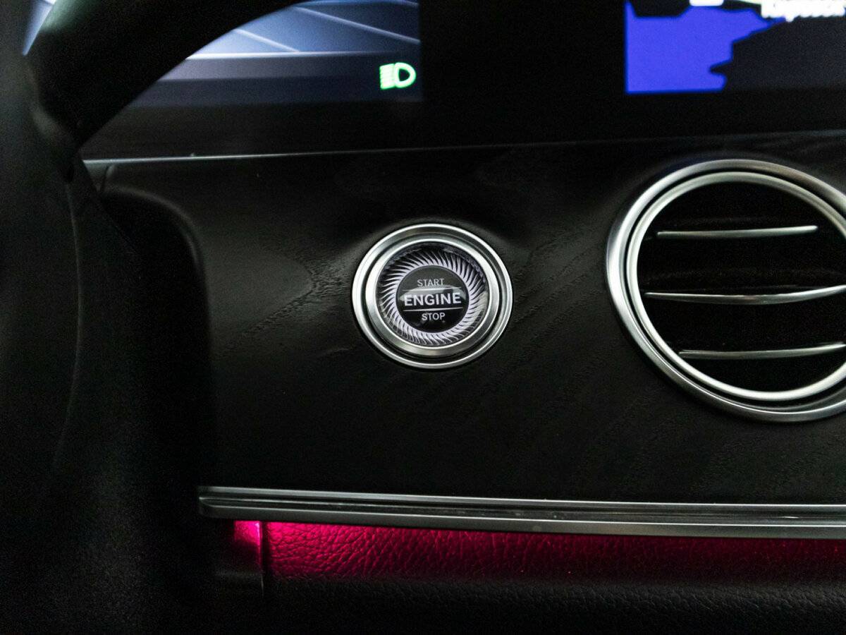Купить Mercedes-Benz E-Класс с пробегом. Фото: #19