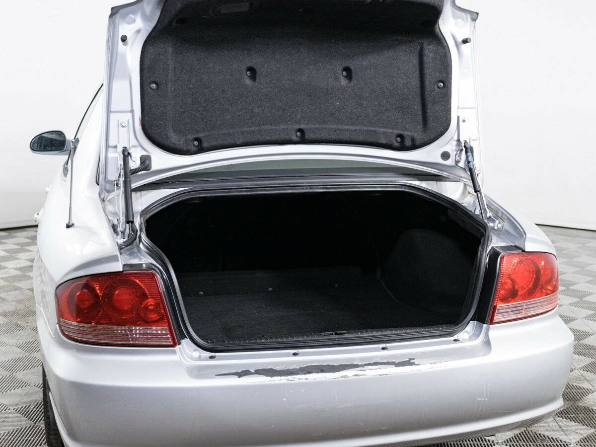 Купить Hyundai Sonata с пробегом. Фото: #6