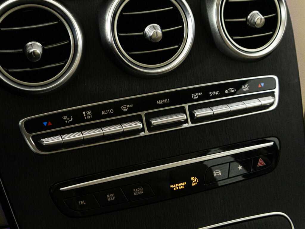 Купить Mercedes-Benz GLC с пробегом. Фото: #19