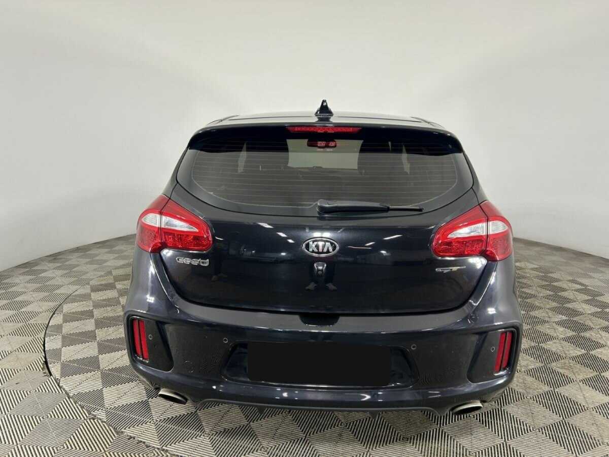 Купить Kia Ceed GT с пробегом. Фото: #2