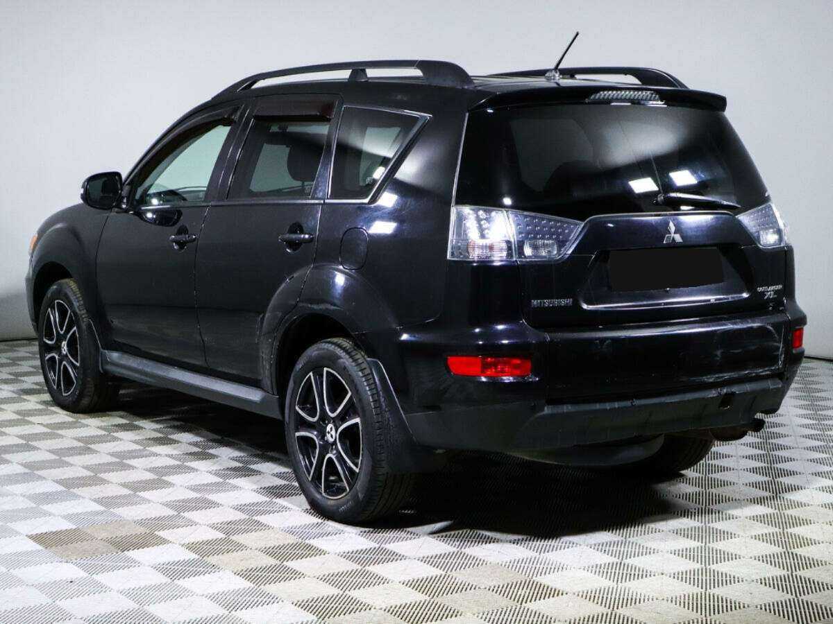 Купить Mitsubishi Outlander с пробегом. Фото: #5