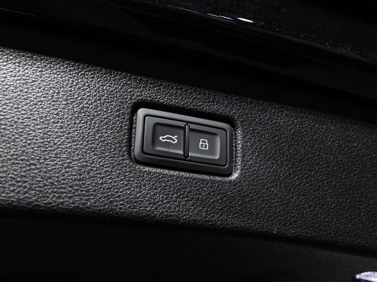 Купить Audi Q7 с пробегом. Фото: #15