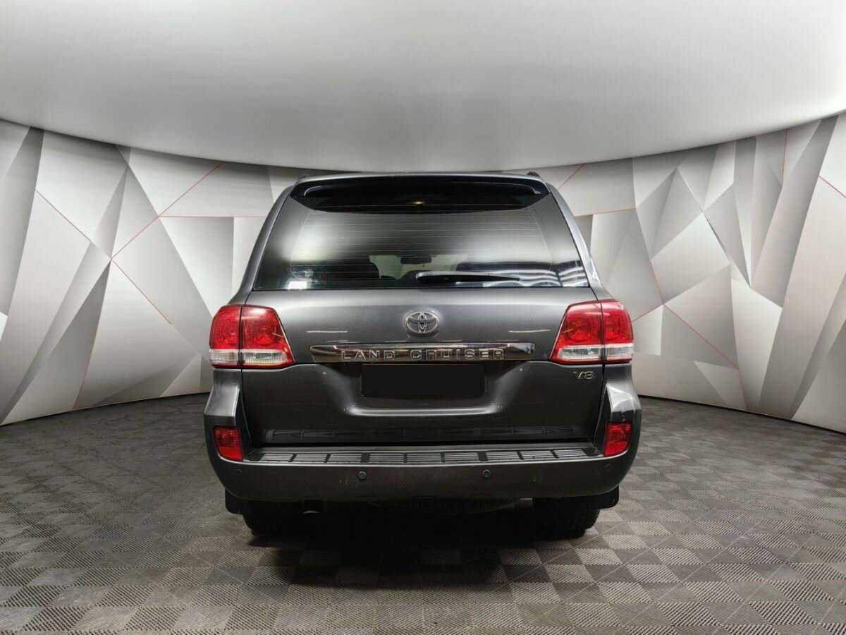 Купить Toyota Land Cruiser с пробегом. Фото: #7