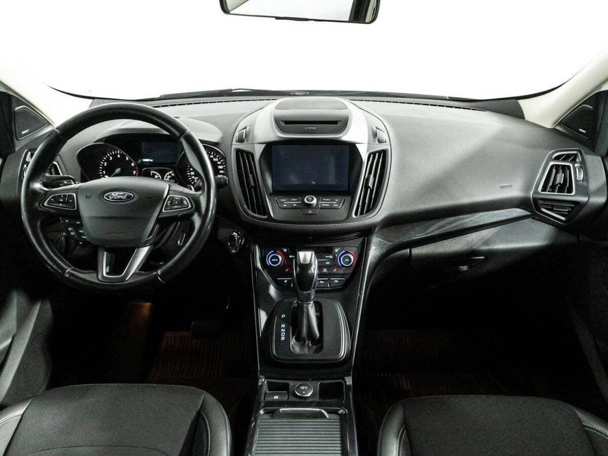 Купить Ford Kuga с пробегом. Фото: #12