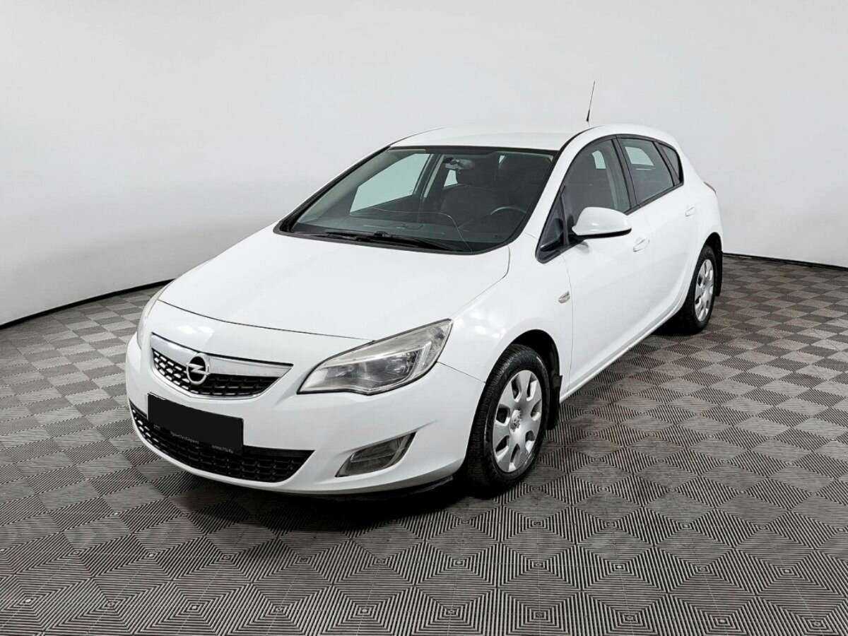Купить Opel Astra с пробегом. Посмотреть фото