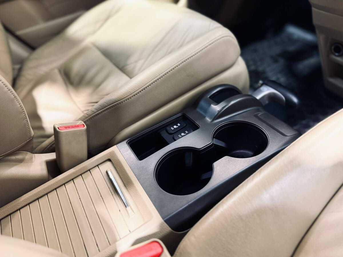 Купить Honda CR-V с пробегом. Фото: #10