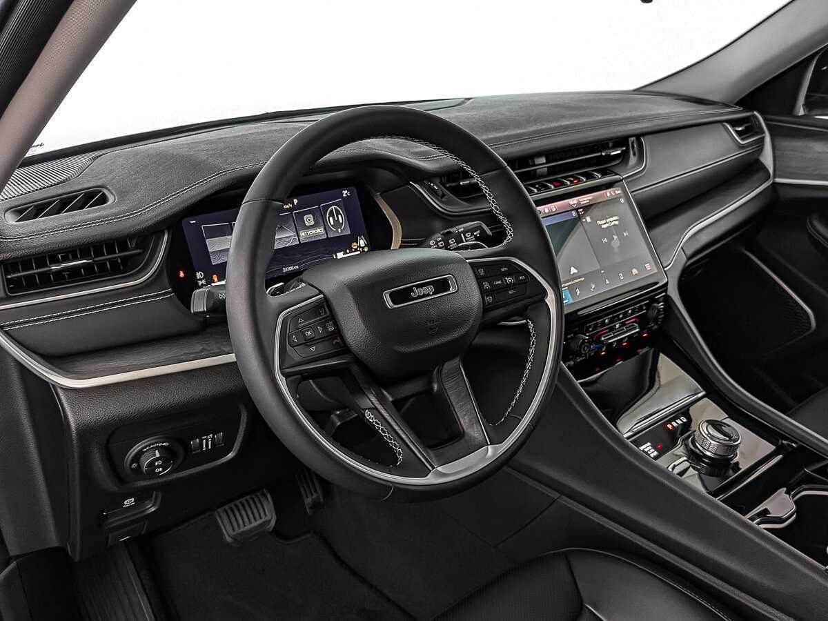 Купить Jeep Grand Cherokee с пробегом. Фото: #14
